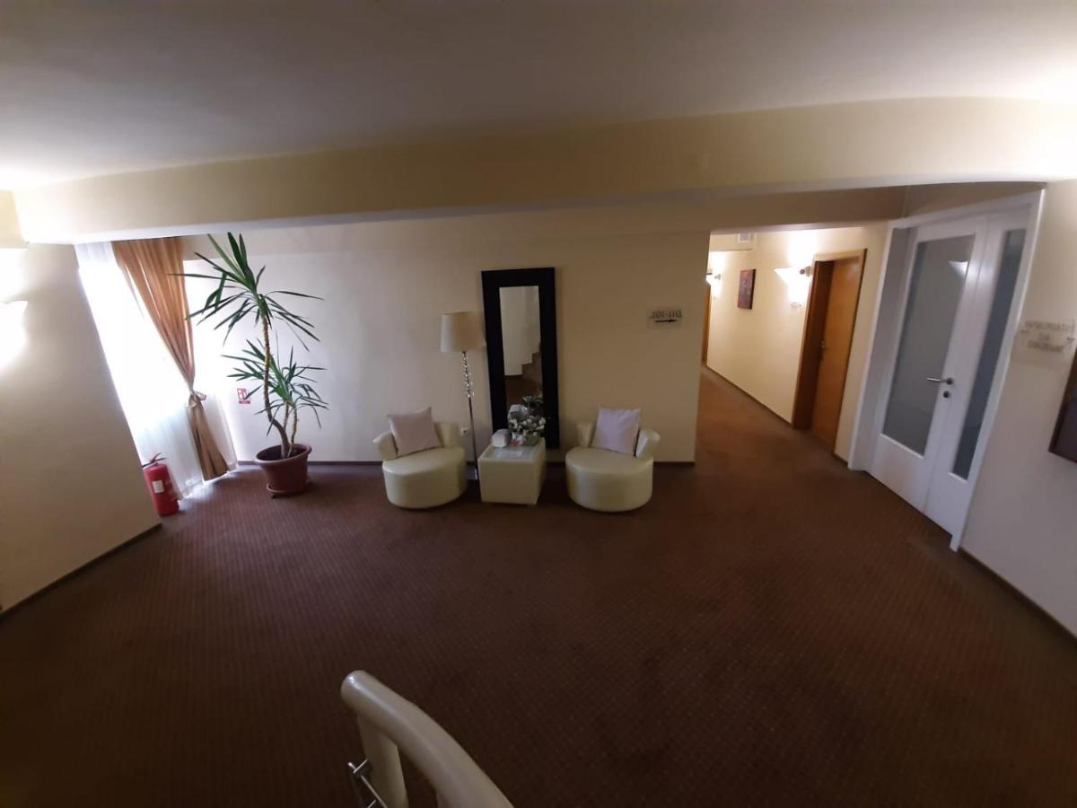 Hotel Garic Garesnica Экстерьер фото