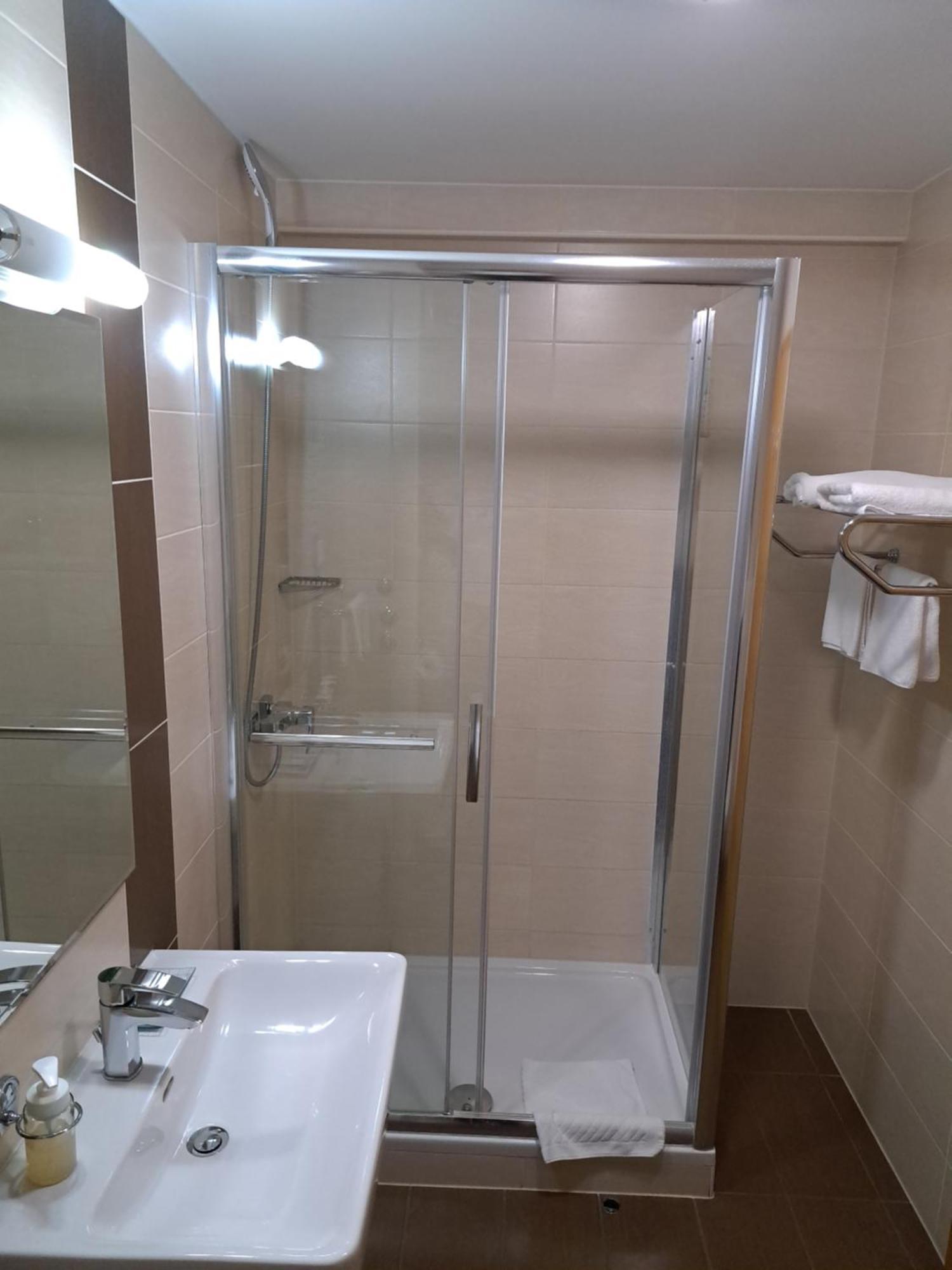 Hotel Garic Garesnica Экстерьер фото