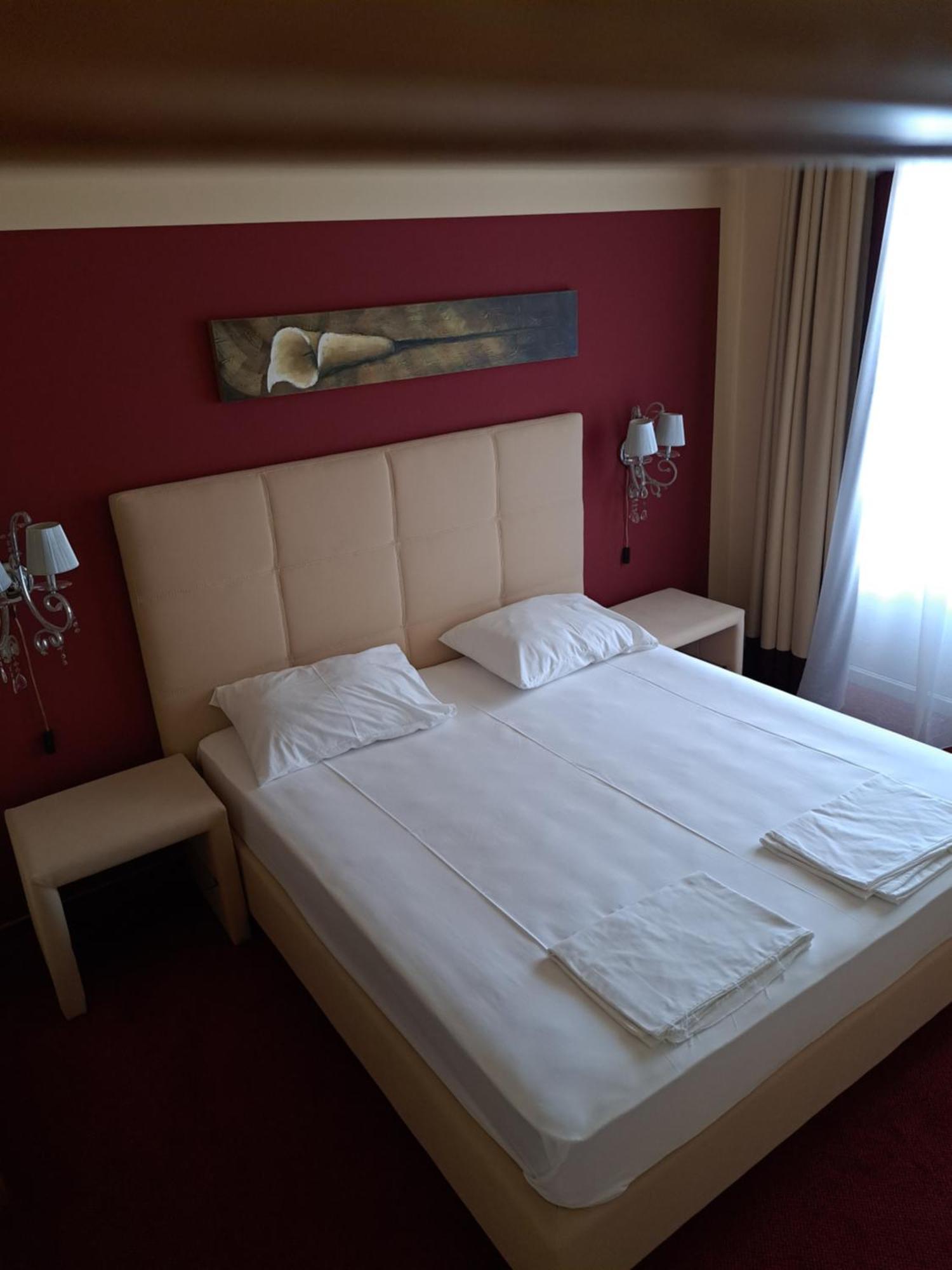 Hotel Garic Garesnica Экстерьер фото